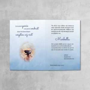 Dankbetuiging ontwerp vlinder en foto binnen